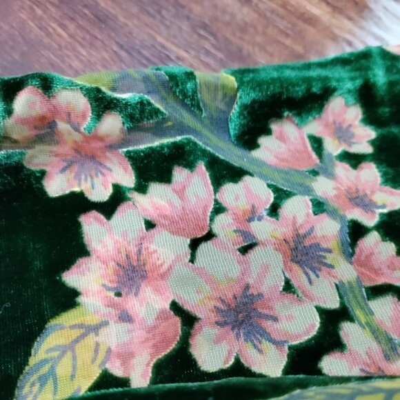 JOA Just One Answer Burn Out Velvet Blouse Top Emerald Floral Women's Size S - Picture 10 of 15